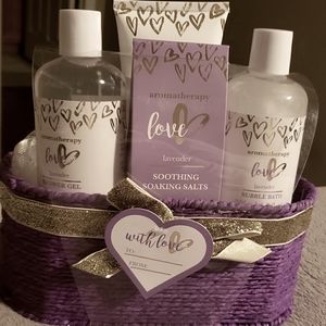 Meet your Posher, Michele